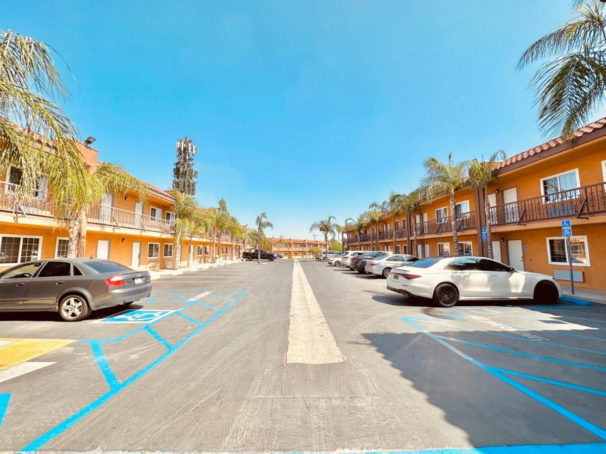 Express Inn & Suites Ontario Airport Luaran gambar
