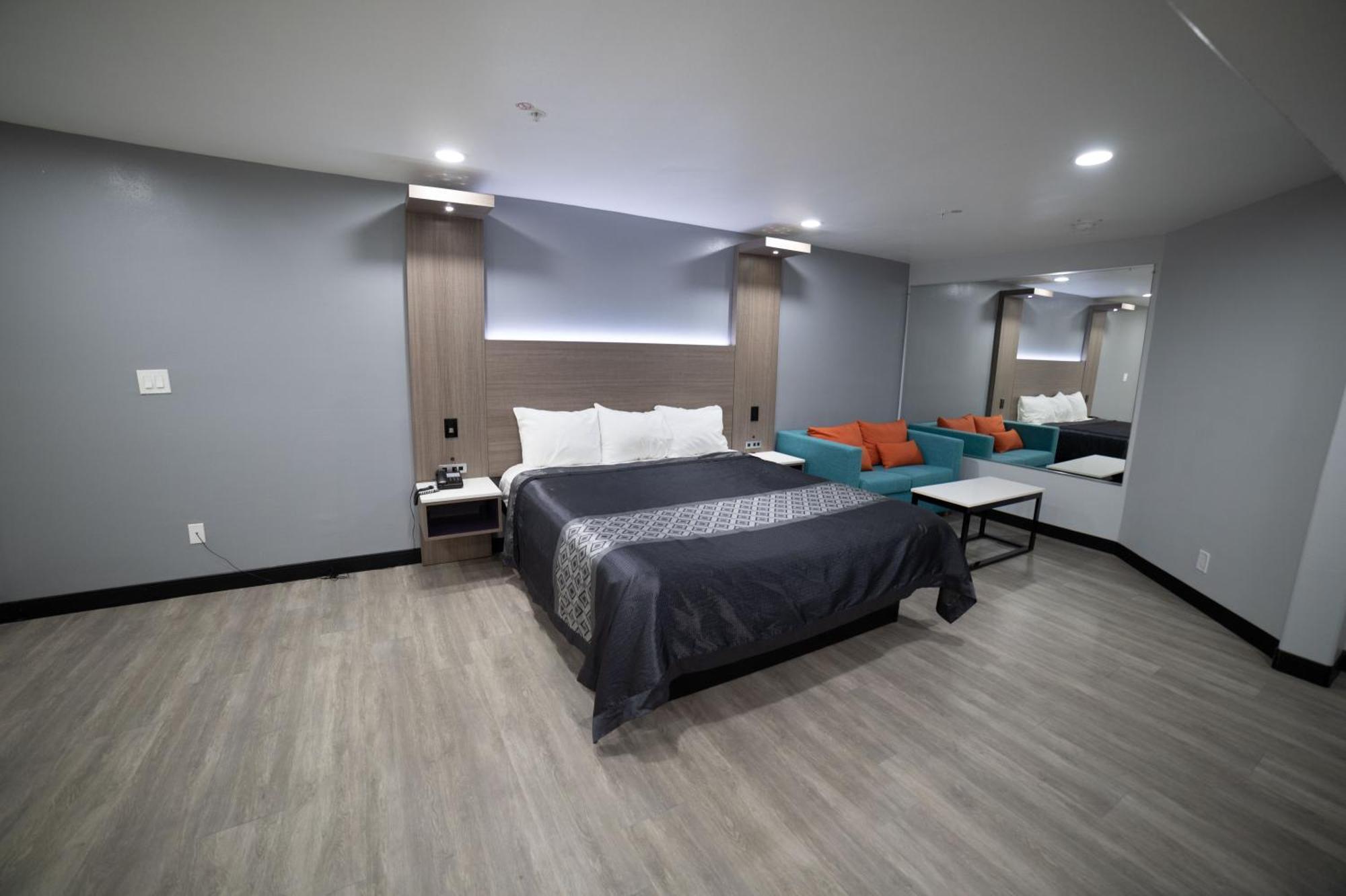 Express Inn & Suites Ontario Airport Luaran gambar