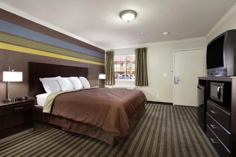 Express Inn & Suites Ontario Airport Luaran gambar